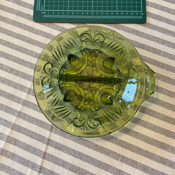 INDIANA GLASS Killarney Avocado Green Divided Dishes - Picture 3 of 9